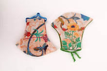 Load image into Gallery viewer, FACE MASK : MEADOW DIVA
