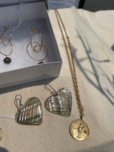 Load image into Gallery viewer, La Chula Abalone Earrings
